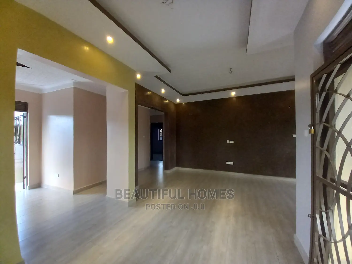 Furnished 4bdrm Bungalow in Kira for Sale in Kira
