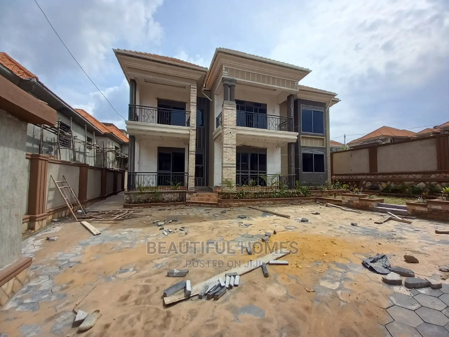 Furnished 6bdrm Mansion in Kisaasi Corporate, Central Division in Central Division