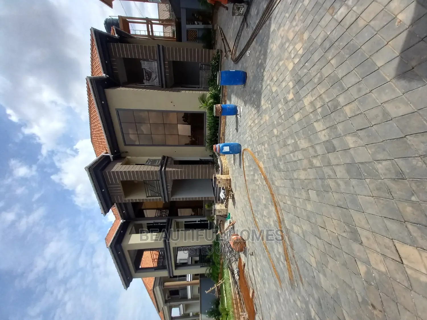 Furnished 6bdrm House in Kisaasi, Central Division for Sale in Central Division