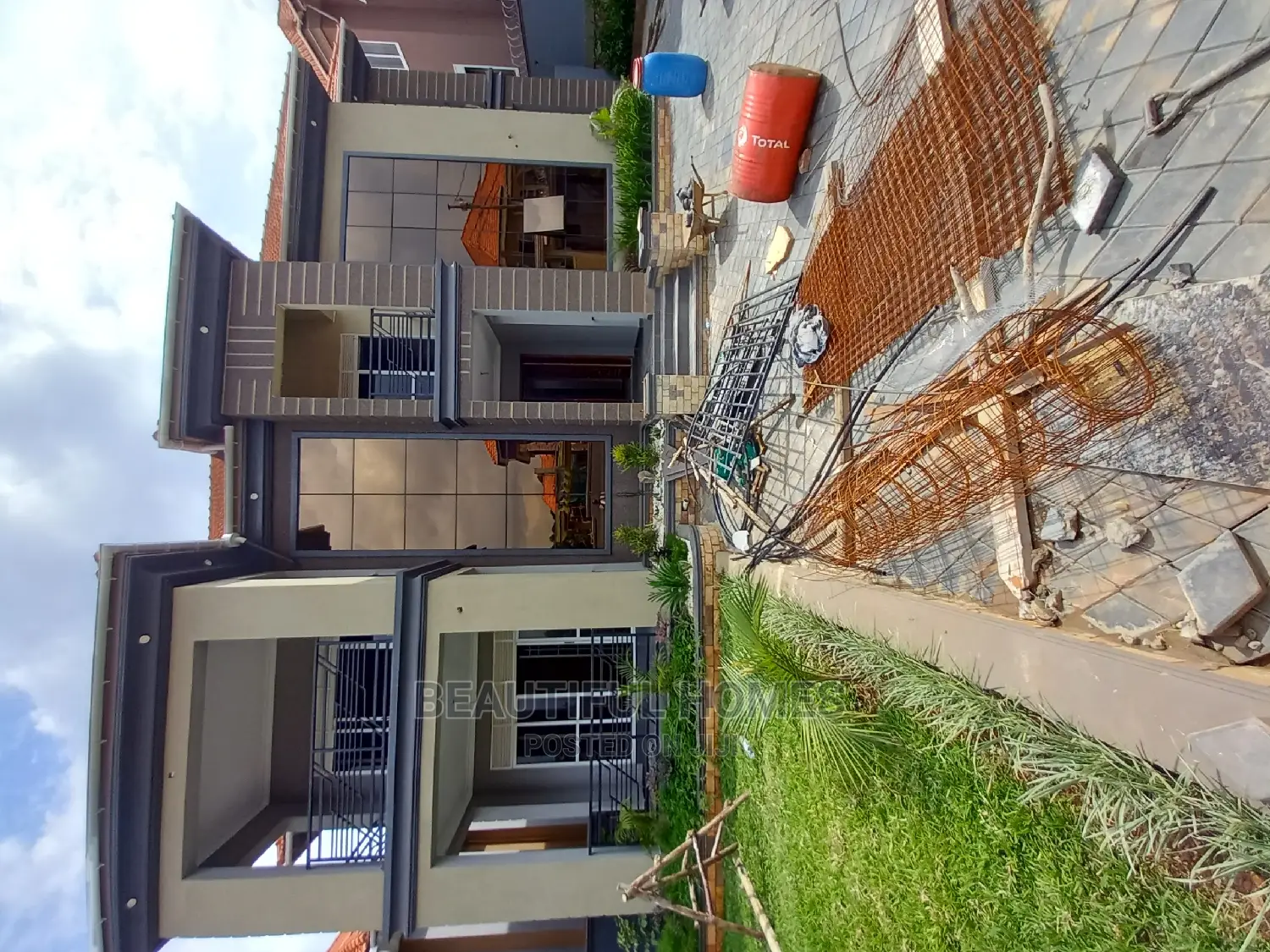 Furnished 6bdrm Mansion in Kisaasi Classy, Central Division for Sale in Central Division