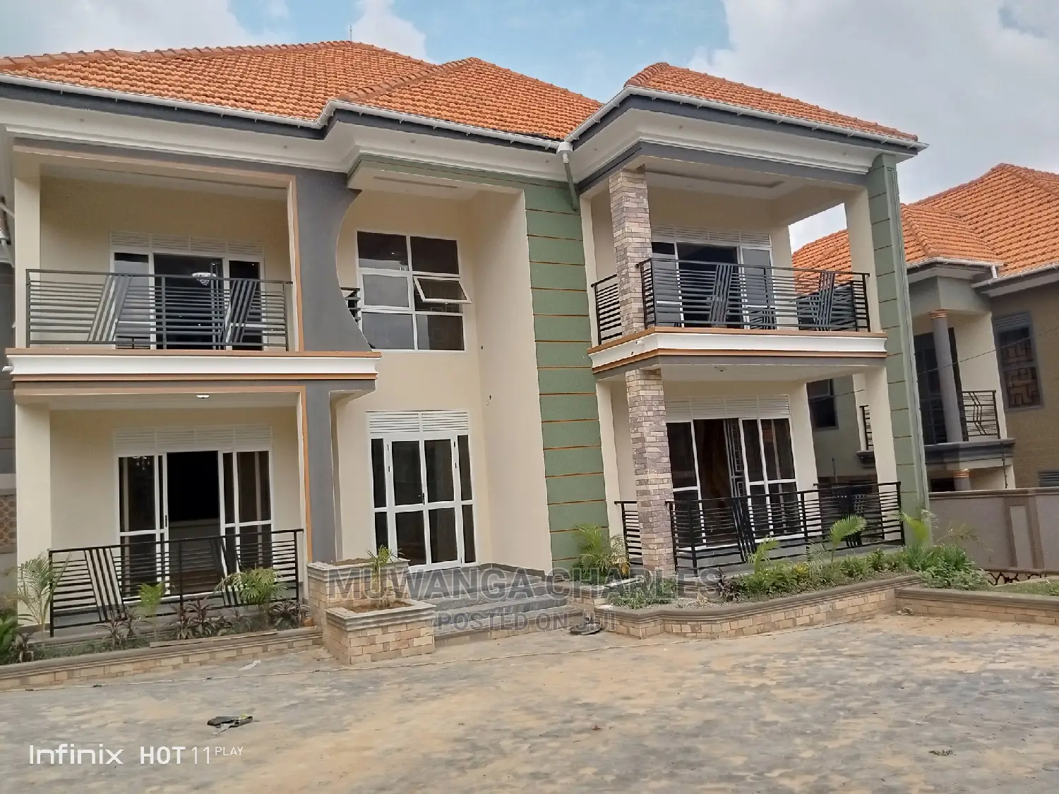 5bdrm Duplex in Fs Properties Ltd, Central Division for Sale in Central Division