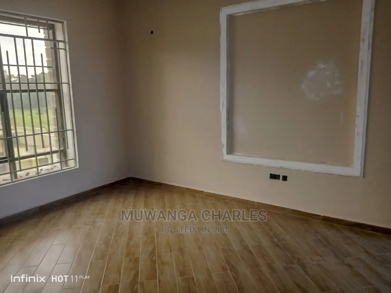 6bdrm Duplex in Fs Properties Ltd, Central Division for Sale in Central Division