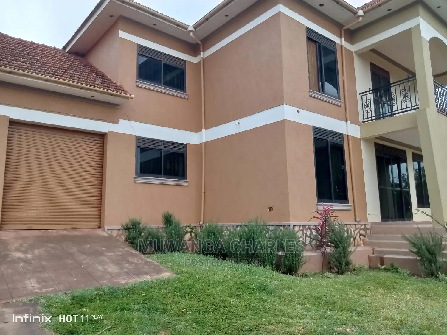 5bdrm Duplex in Fs Properties Ltd, Central Division for Rent in Central Division