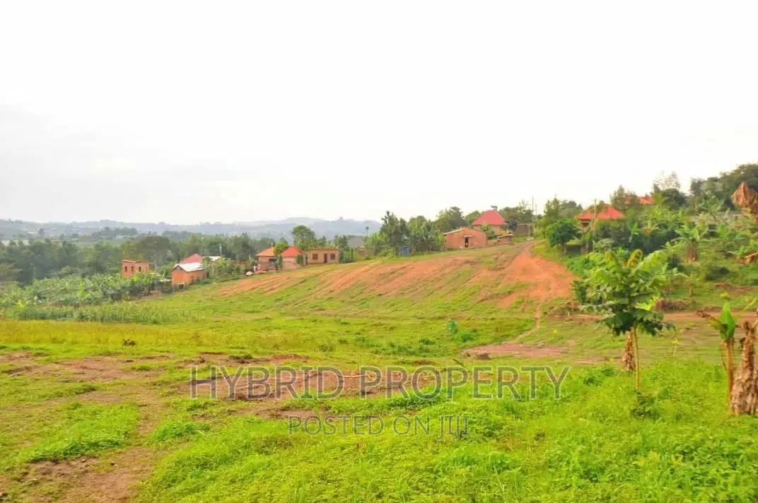 Prime Plots for Sale at Bukalango~Wakiso Estate~Hoima Road. in Wakiso / Wakiso