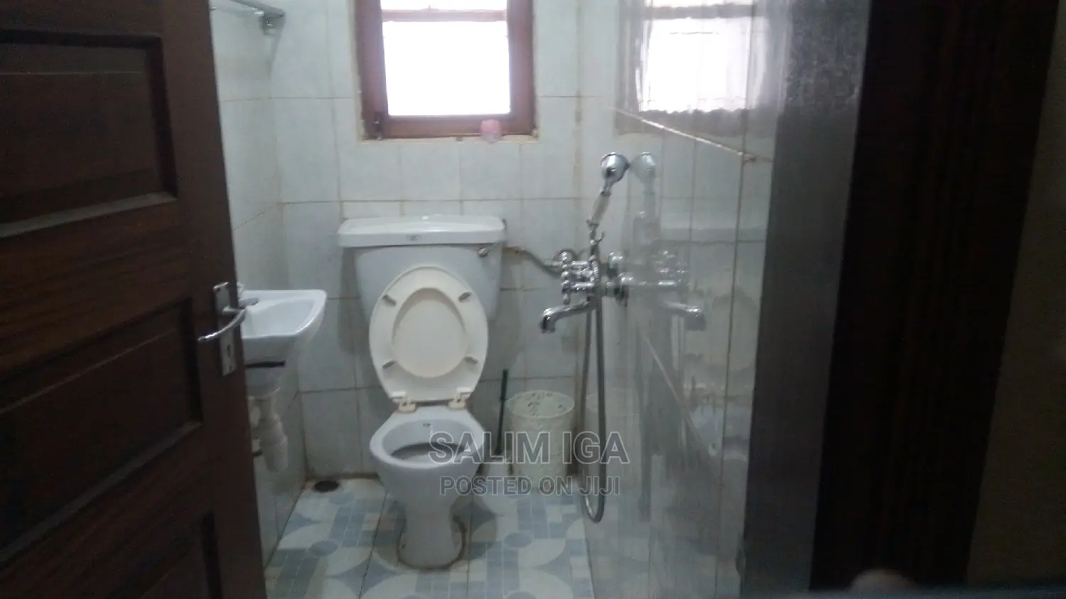 3bdrm Bungalow in Kololo Property, Central Division for Rent in Central Division