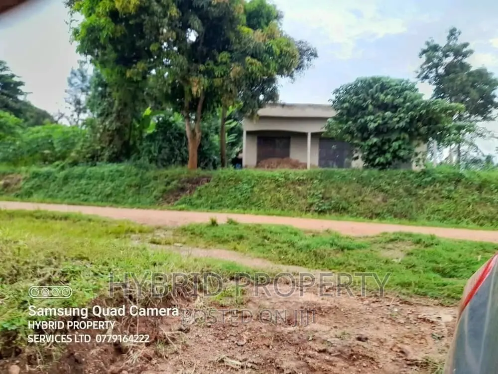 Plots for Sale at Gobero~Kyengeza II Land Estate~Hoima Rd. in Kakiri