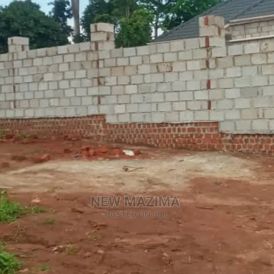 Very Prime Plot Sale After Munyonyo in First Traffic Lights in Division A