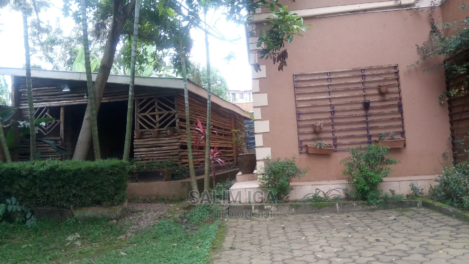 5bdrm Duplex in Kololo Property, Central Division for Rent in Central Division