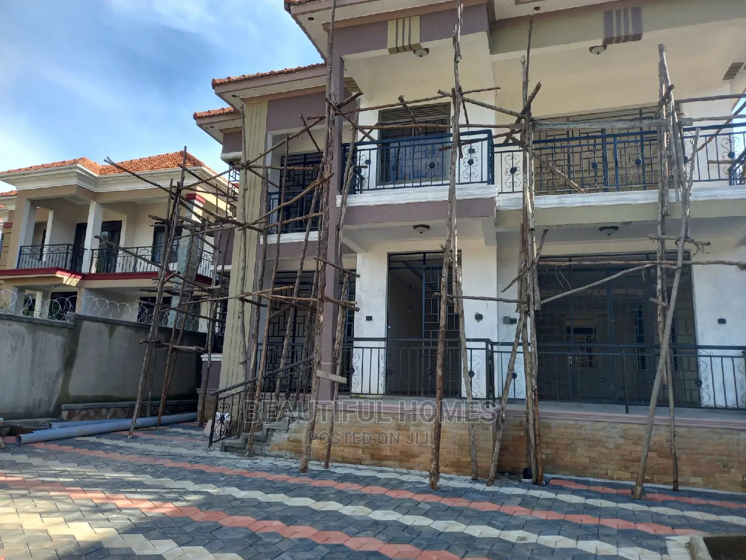 Furnished 6bdrm House in Kiwatule Posh, Central Division for Sale in Central Division
