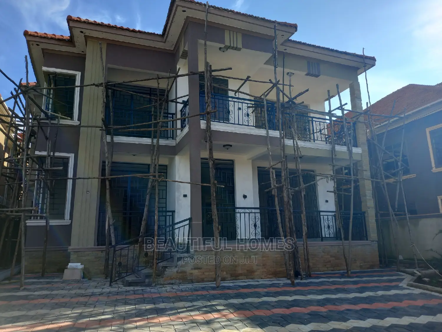 Furnished 6bdrm Mansion in Kiwatule, Central Division for Sale in Central Division
