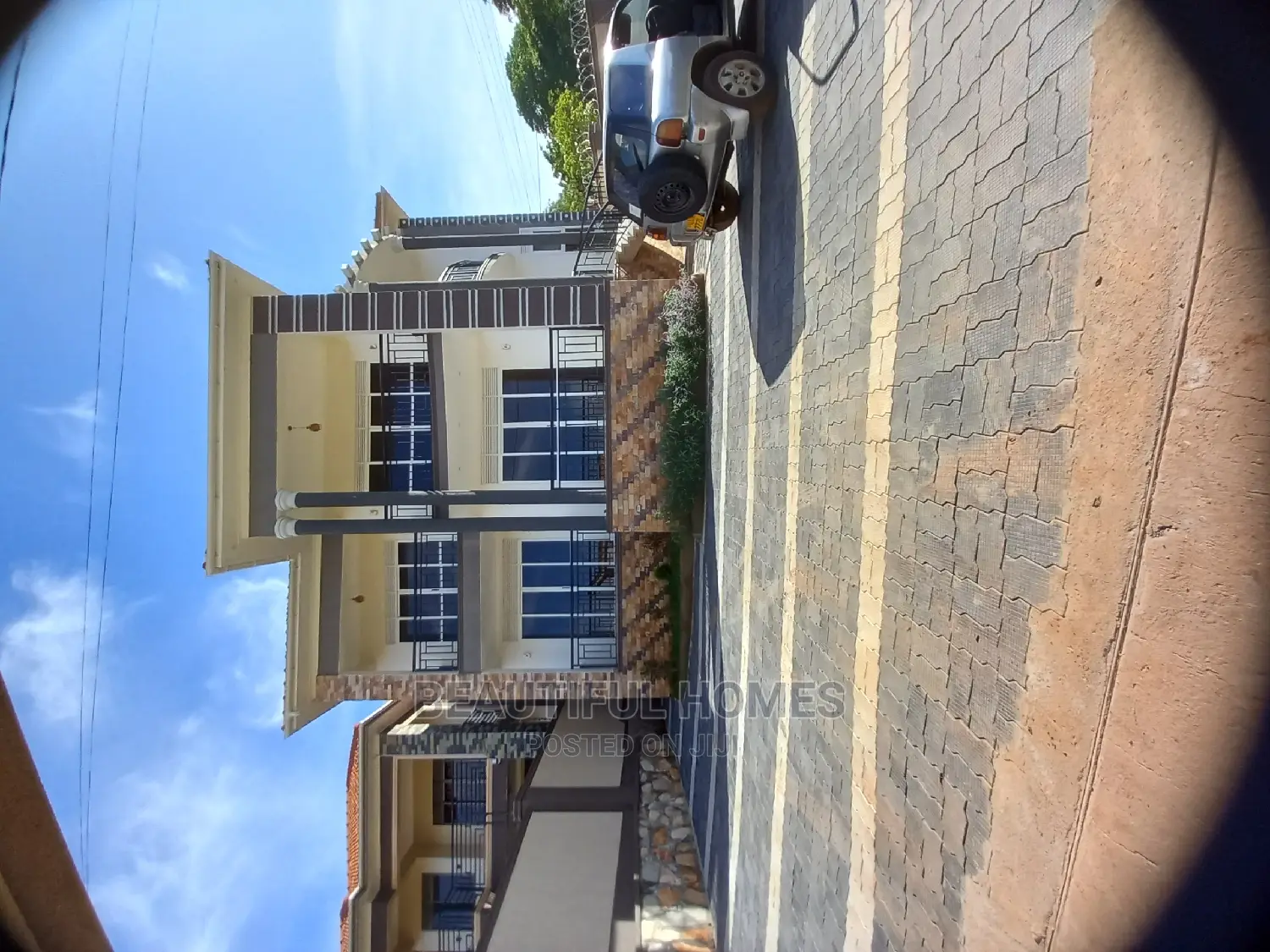 Furnished 6bdrm Mansion in Kiwatule, Central Division for Sale in Central Division