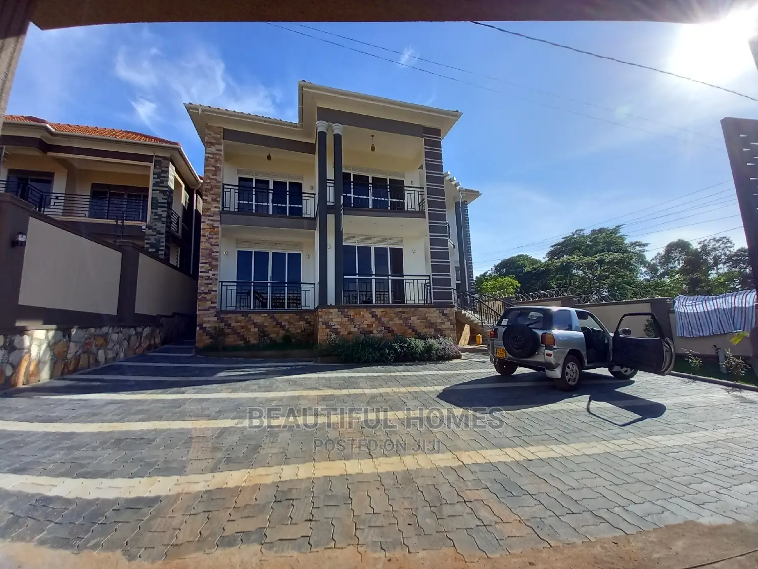 Furnished 6bdrm Mansion in Kiwatule Most, Central Division for Sale in Central Division