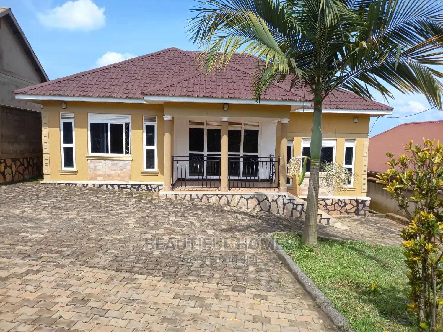 Furnished 3bdrm House in Kira Posh for Sale in Kira