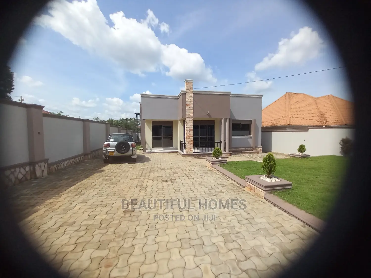 Furnished 4bdrm Bungalow in Kira for Sale in Kira