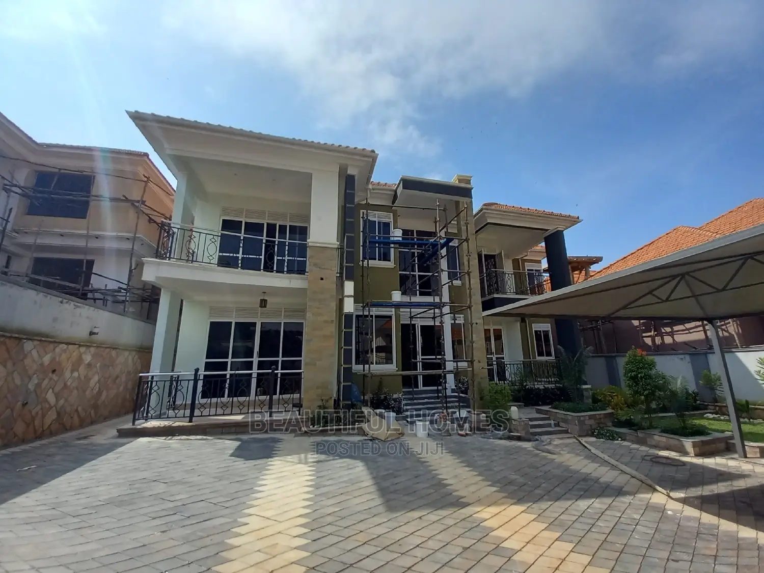 Furnished 6bdrm Mansion in Kyanja, Central Division for Sale in Central Division