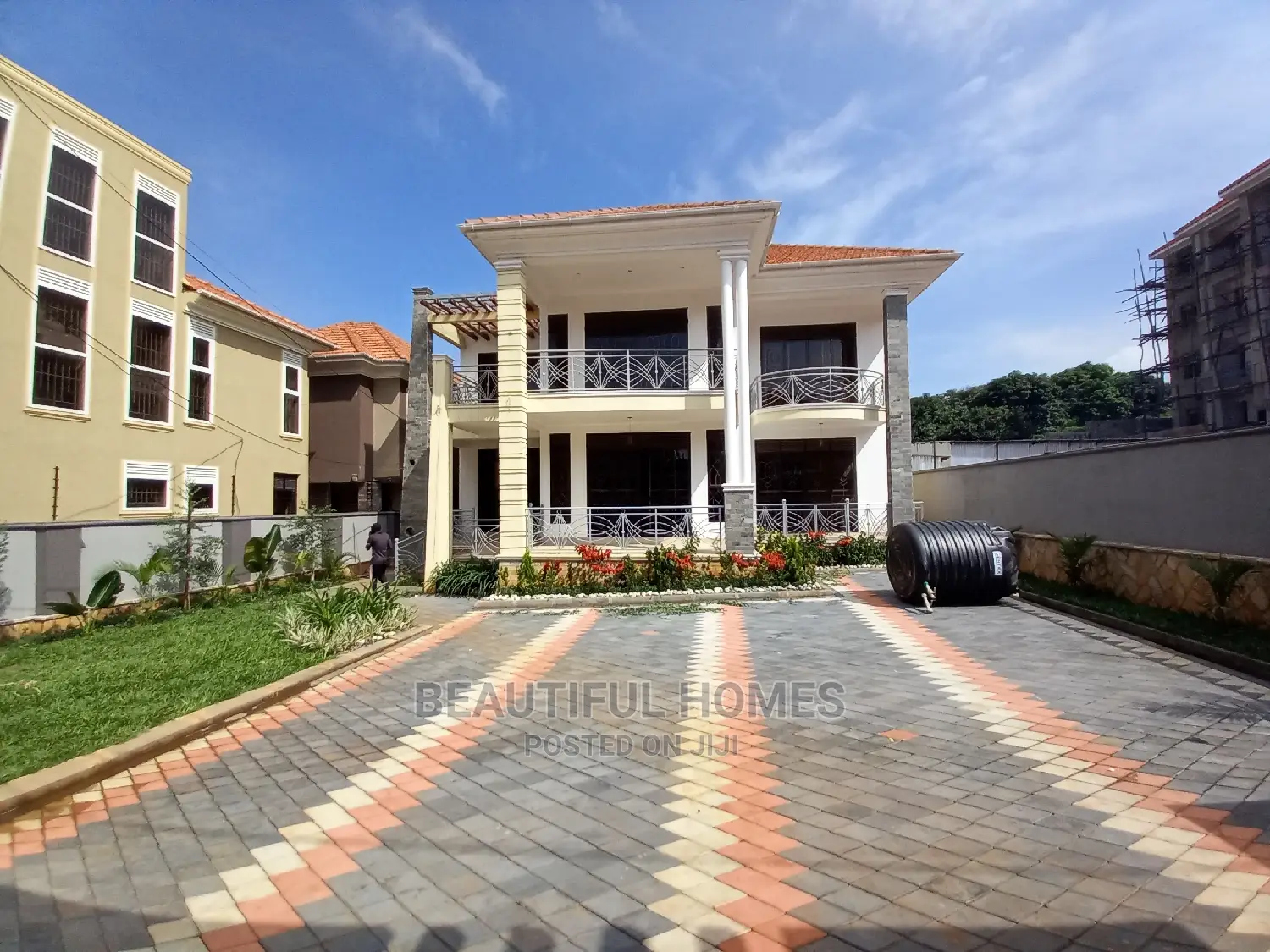 Furnished 6bdrm Mansion in Kyanja, Nakawa for Sale in Nakawa
