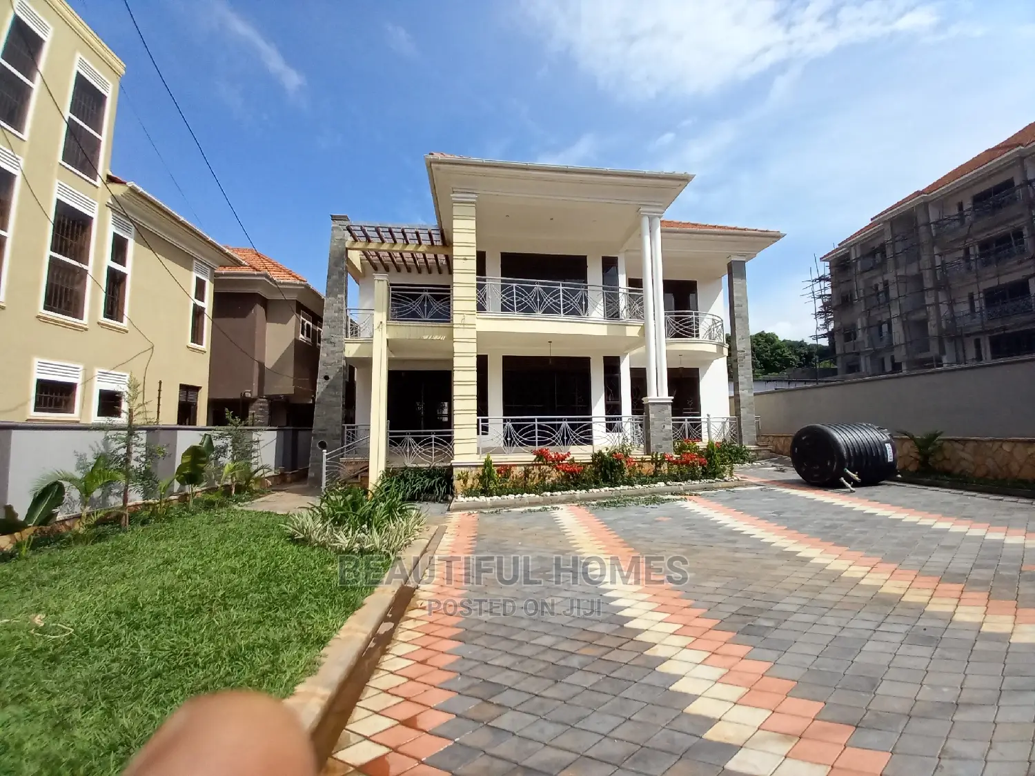 Furnished 6bdrm Mansion in Kyanja, Nakawa for Sale in Nakawa