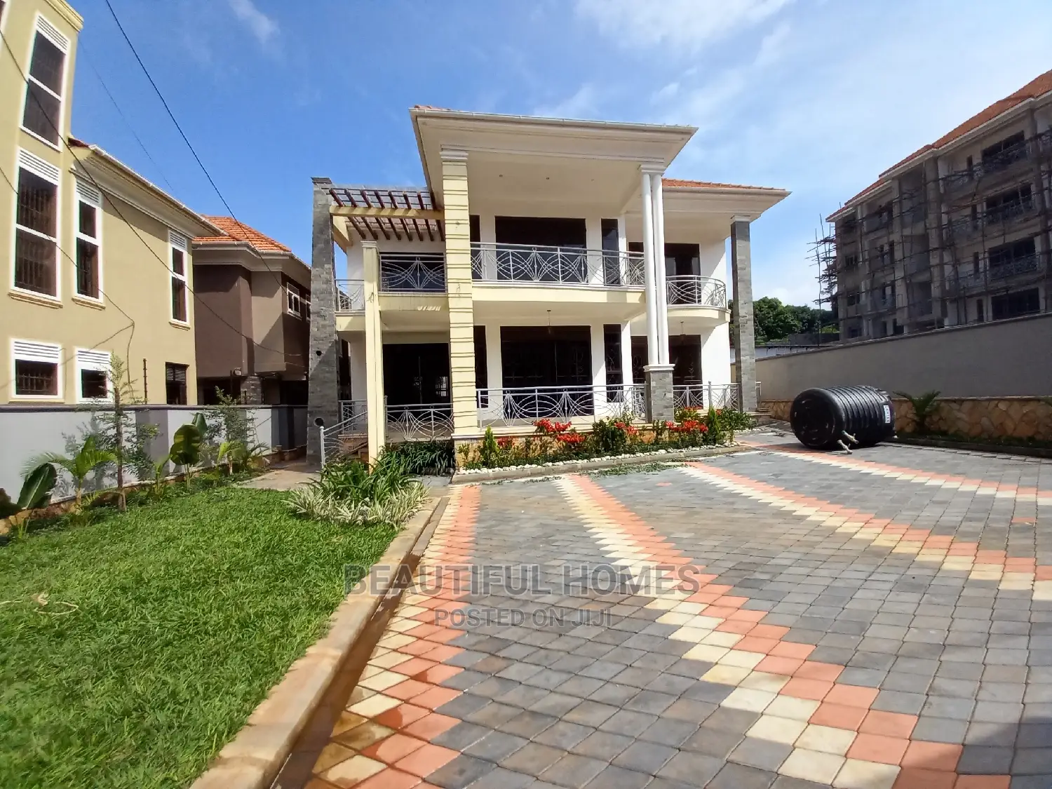 Furnished 6bdrm Mansion in Kyanja, Nakawa for Sale in Nakawa