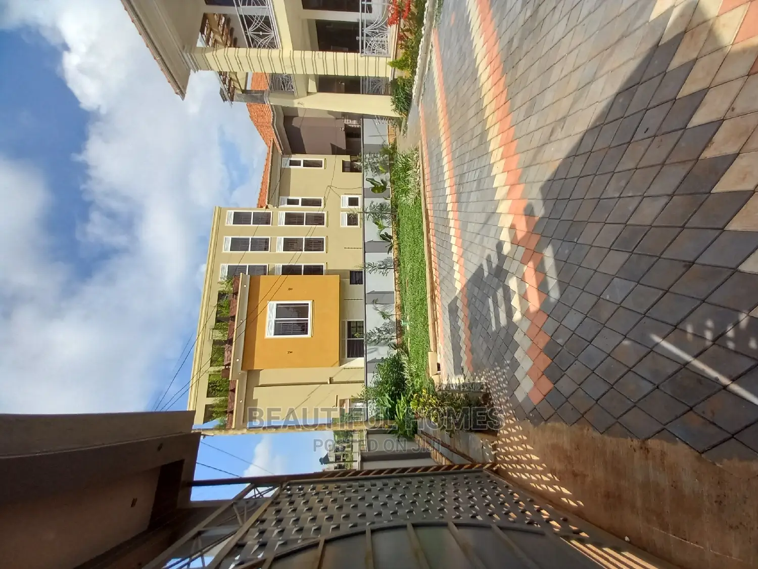 Furnished 5bdrm Mansion in Kyanja, Central Division for Sale in Central Division