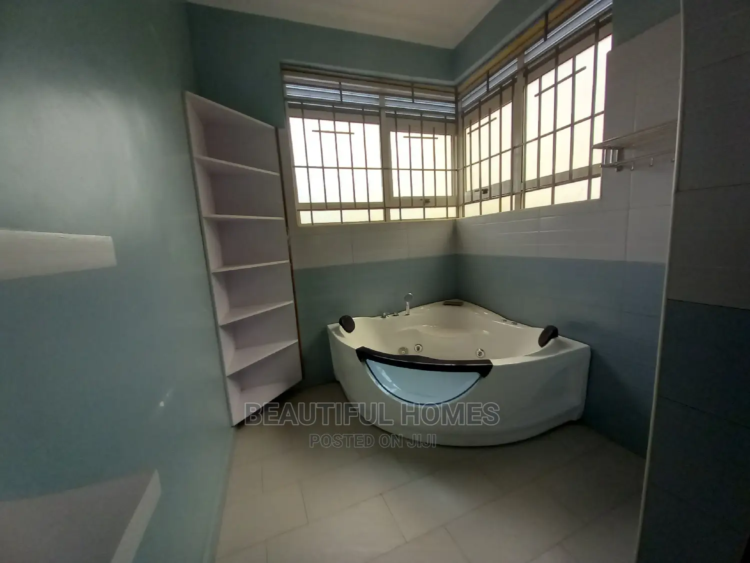 Furnished 5bdrm House in Kyanja, Central Division for Sale in Central Division