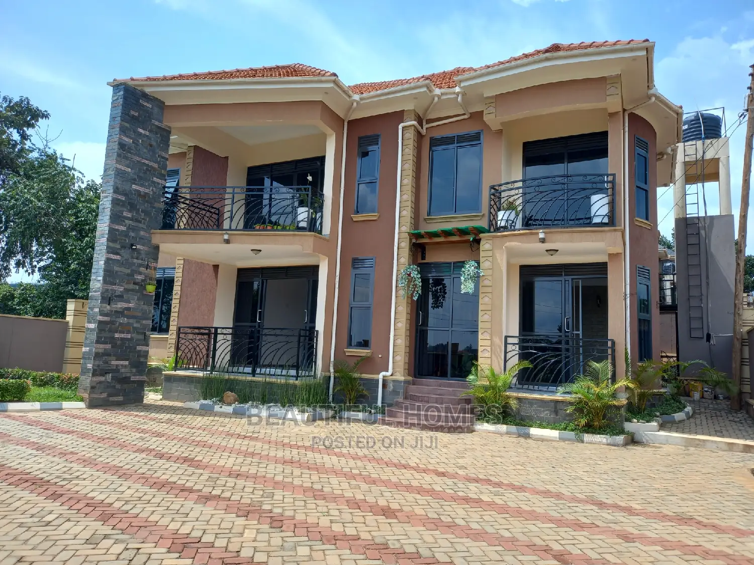 Furnished 5bdrm Duplex in Najjera, Central Division for Sale in Central Division