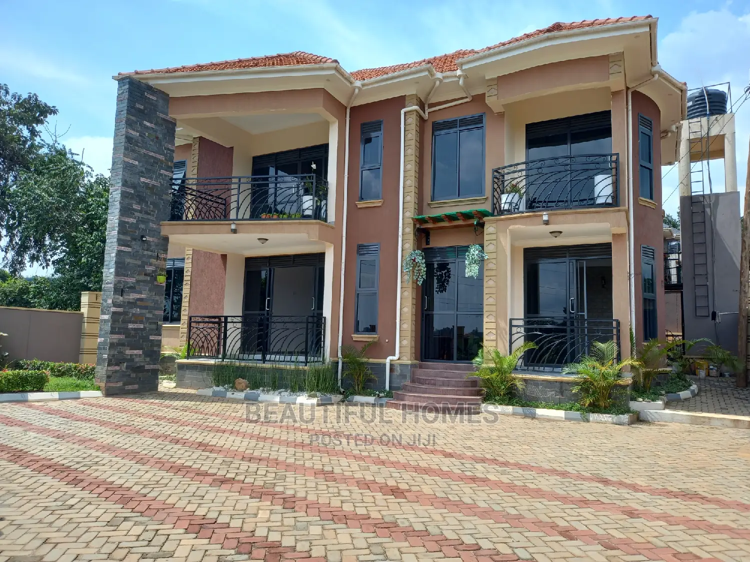 Furnished 5bdrm Duplex in Najjera, Central Division for Sale in Central Division