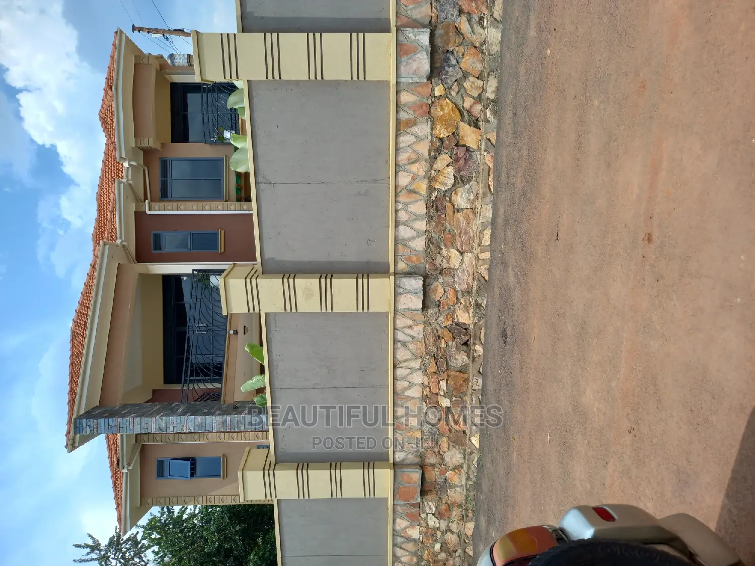 Furnished 5bdrm Duplex in Najjera, Central Division for Sale in Central Division