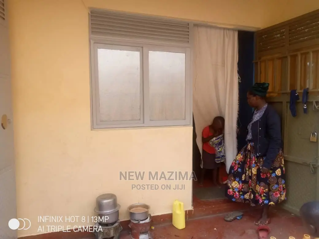 2bdrm House in Kitezi Kabaga, Central Division for Sale in Central Division