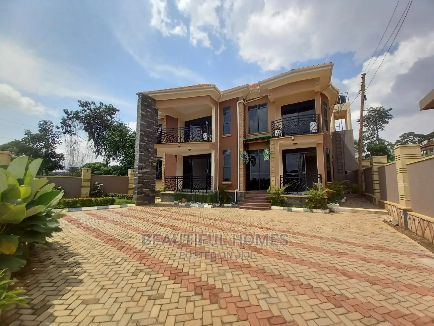 Furnished 5bdrm Mansion in Najjera, Central Division for Sale in Central Division