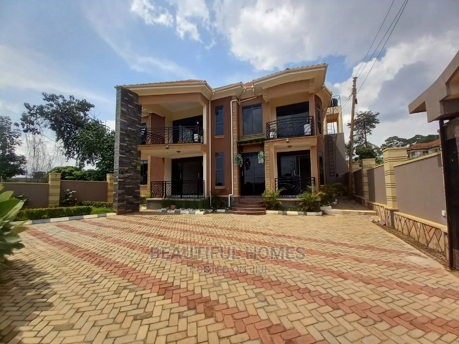 Furnished 5bdrm Mansion in Najjera, Central Division for Sale in Central Division