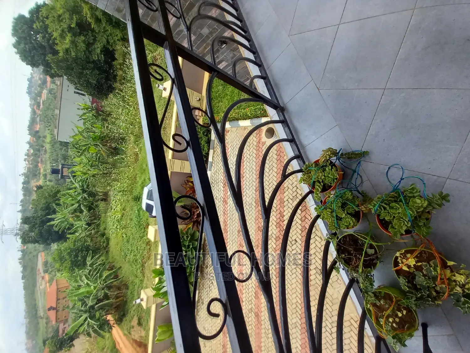 Furnished 5bdrm Mansion in Najjera, Central Division for Sale in Central Division