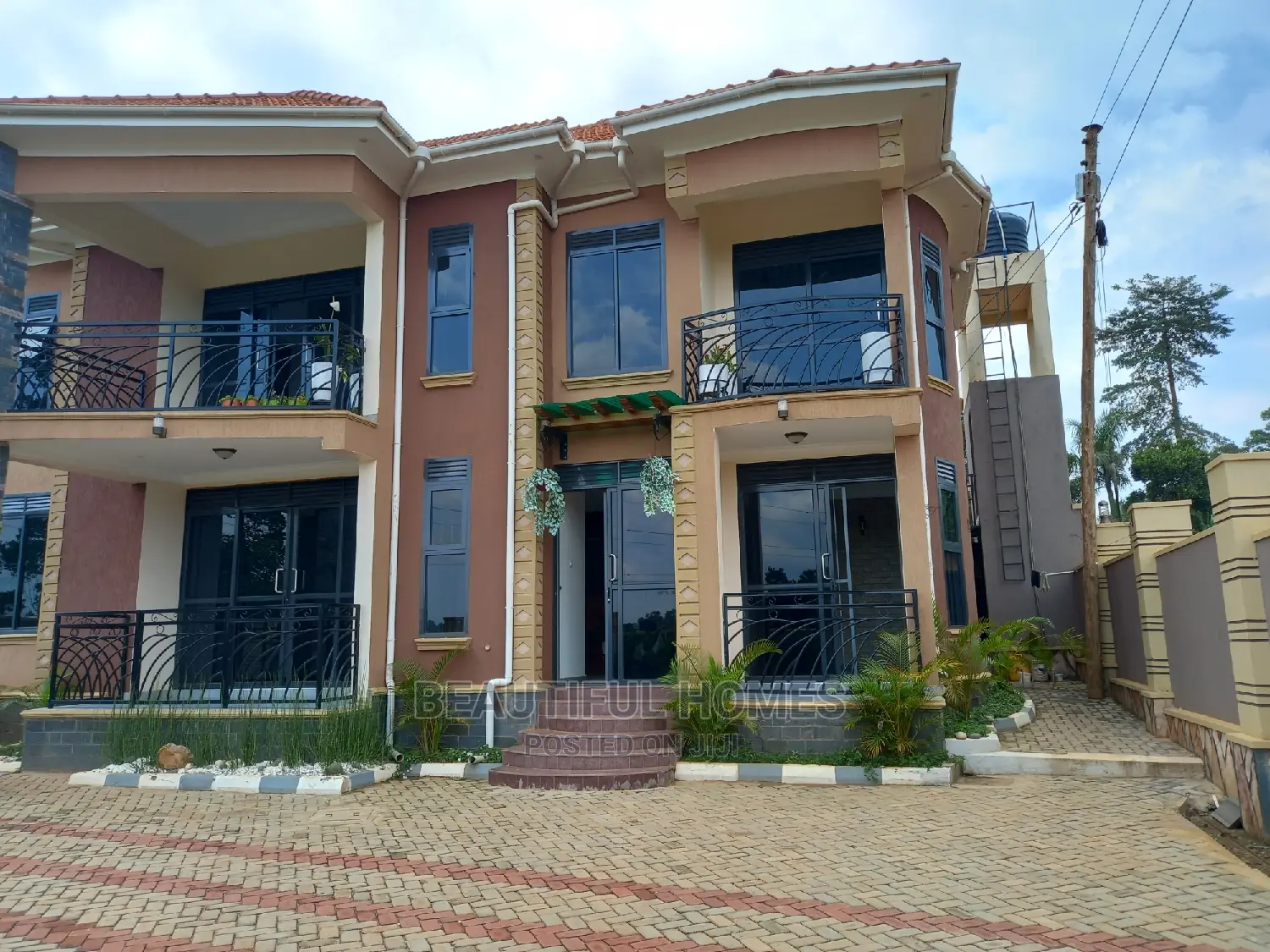 Furnished 5bdrm Mansion in Najjera, Central Division for Sale in Central Division