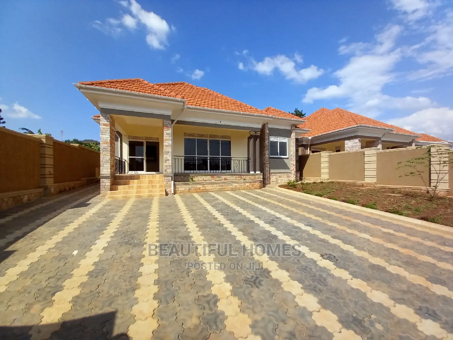 Furnished 4bdrm House in Kira Mamerito for Sale in Kira