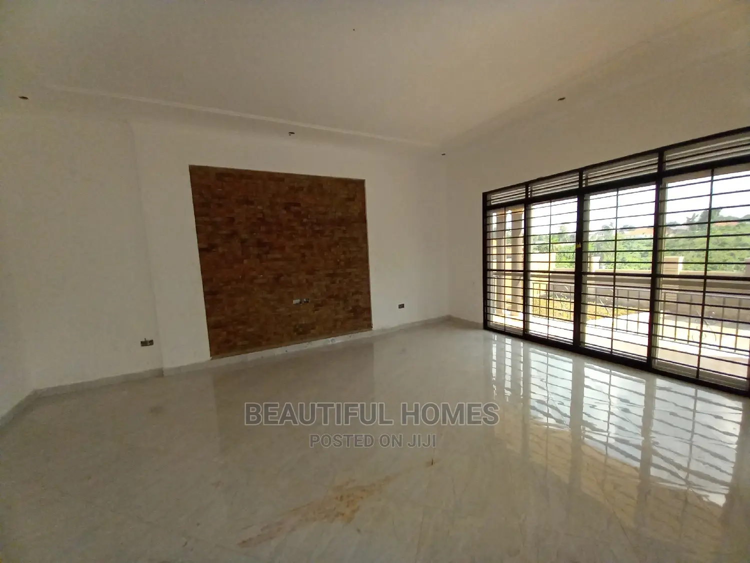 Furnished 4bdrm House in Kira Mamerito for Sale in Kira