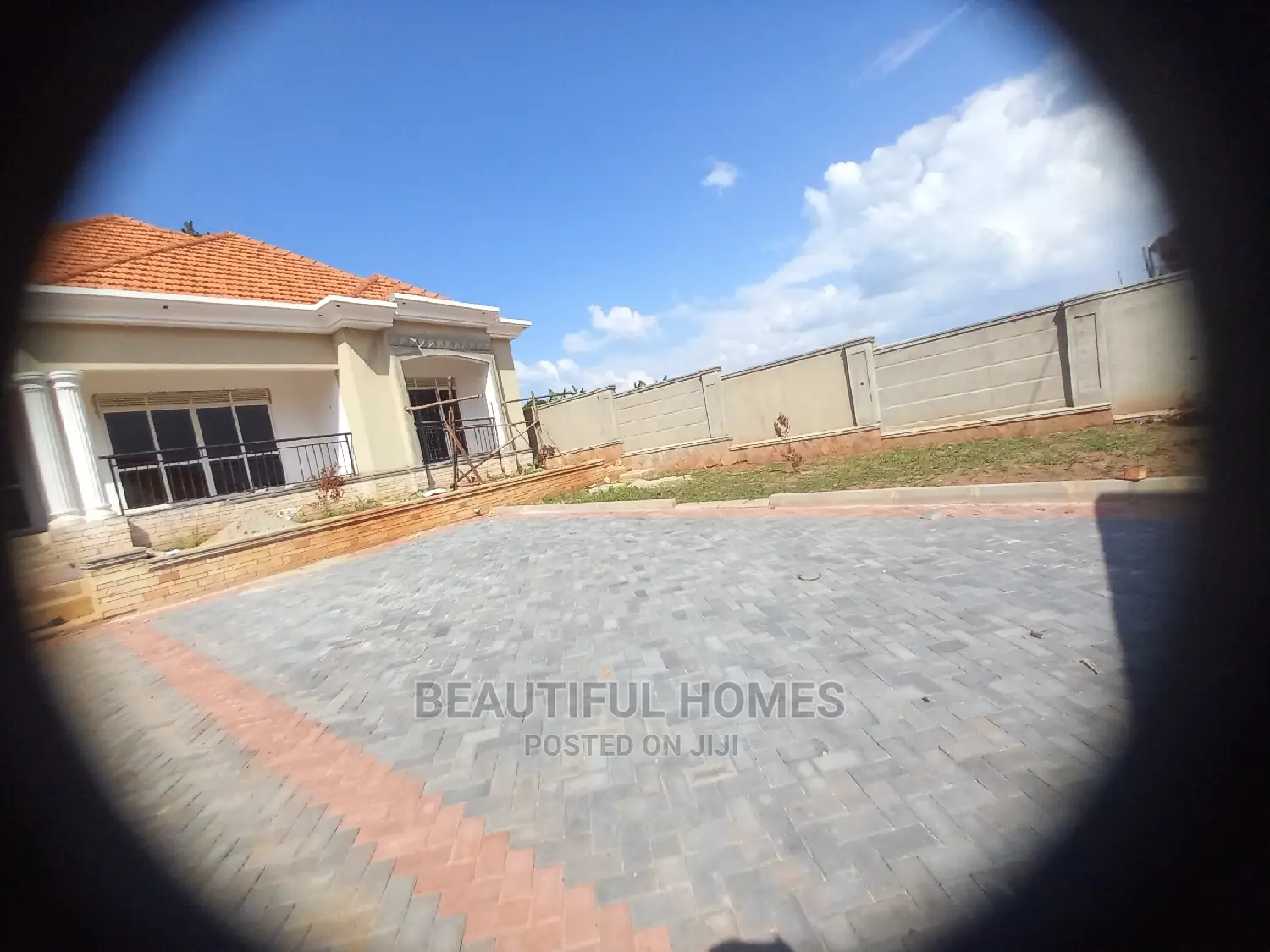 Furnished 4bdrm Bungalow in Kira for Sale in Kira