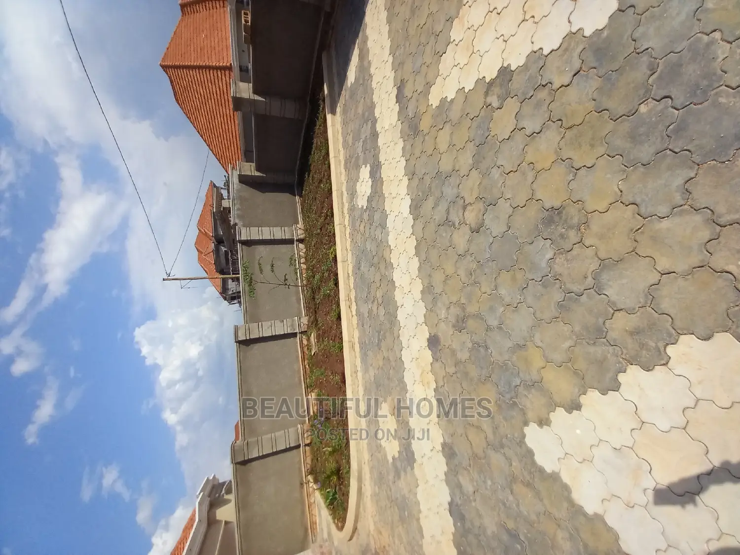 Furnished 4bdrm Bungalow in Kira Posh for Sale in Kira