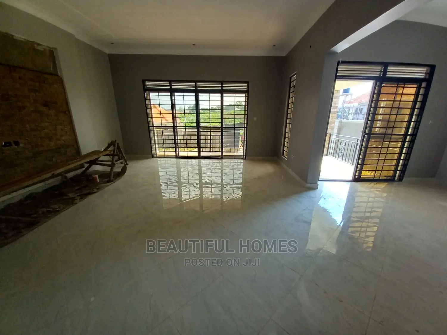 Furnished 4bdrm Bungalow in Kira for Sale in Kira