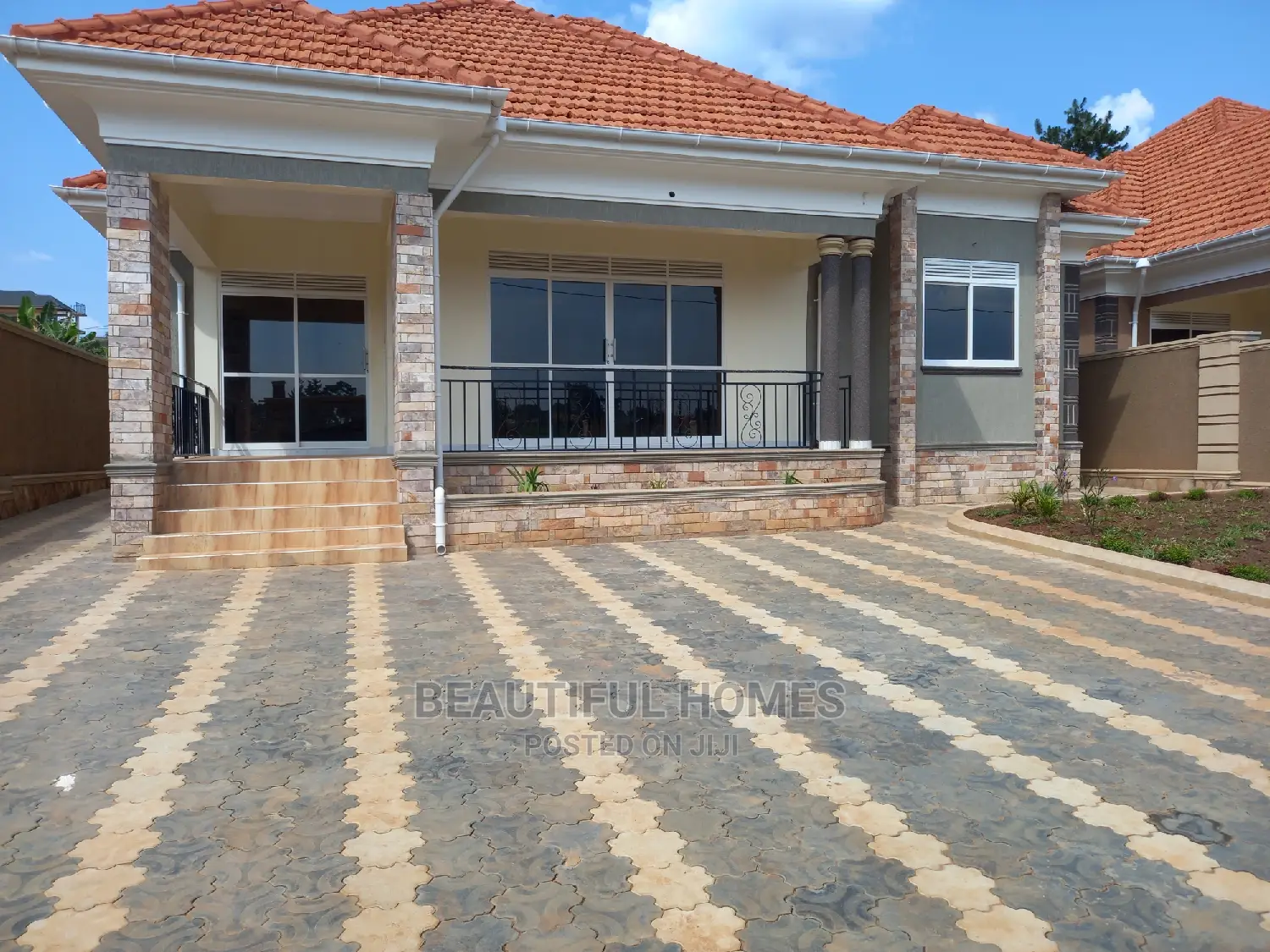 Furnished 4bdrm Bungalow in Kira for Sale in Kira