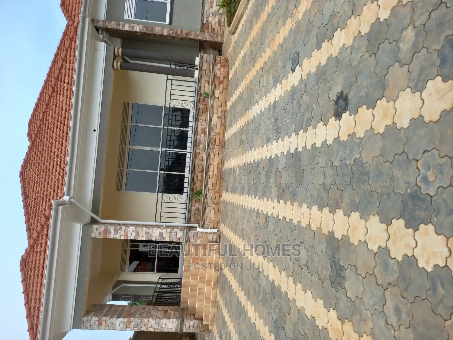 Furnished 4bdrm House in Kira Posh for Sale in Kira