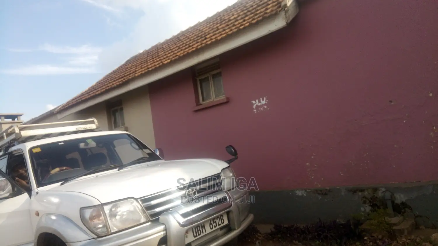 4bdrm Chalet in Kololo Property, Central Division for Rent in Central Division