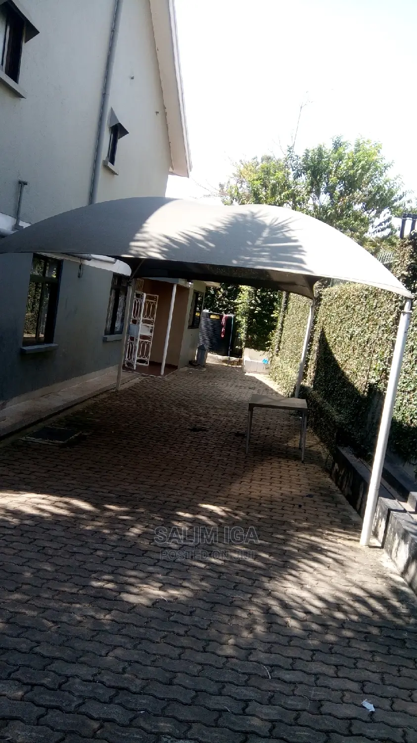 Furnished 4bdrm Duplex in Kololo Property, Central Division for Rent in Central Division