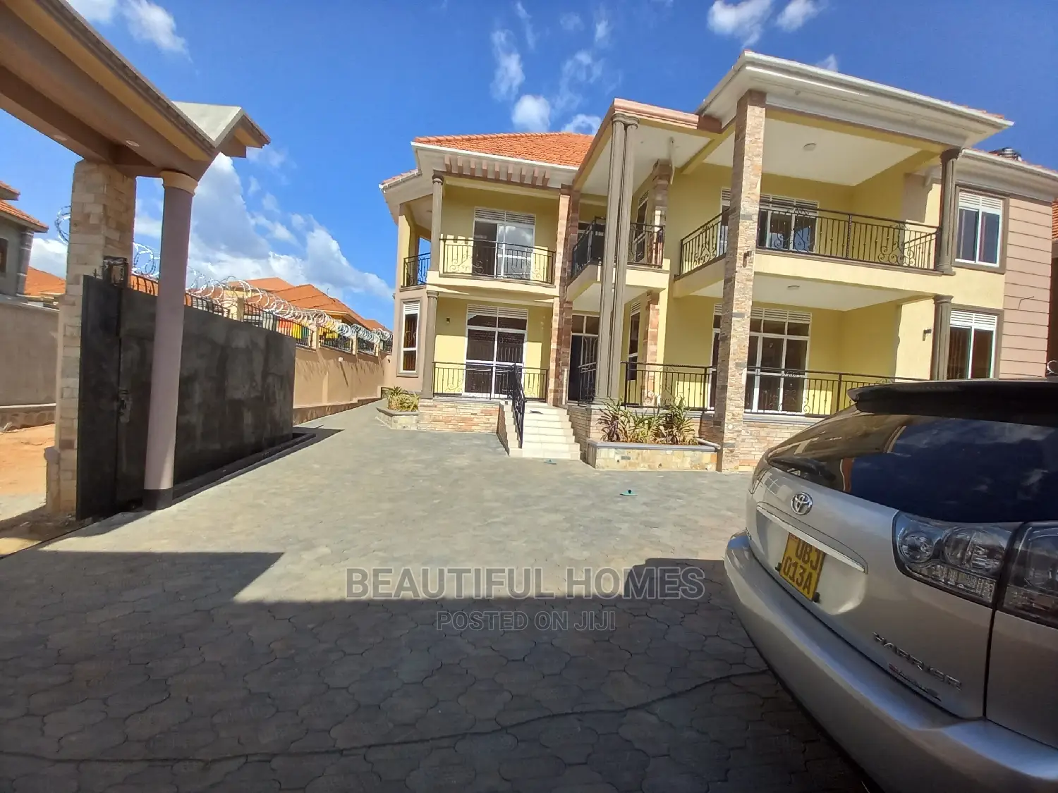 Furnished 6bdrm Mansion in Kira, Central Division for Sale in Central Division