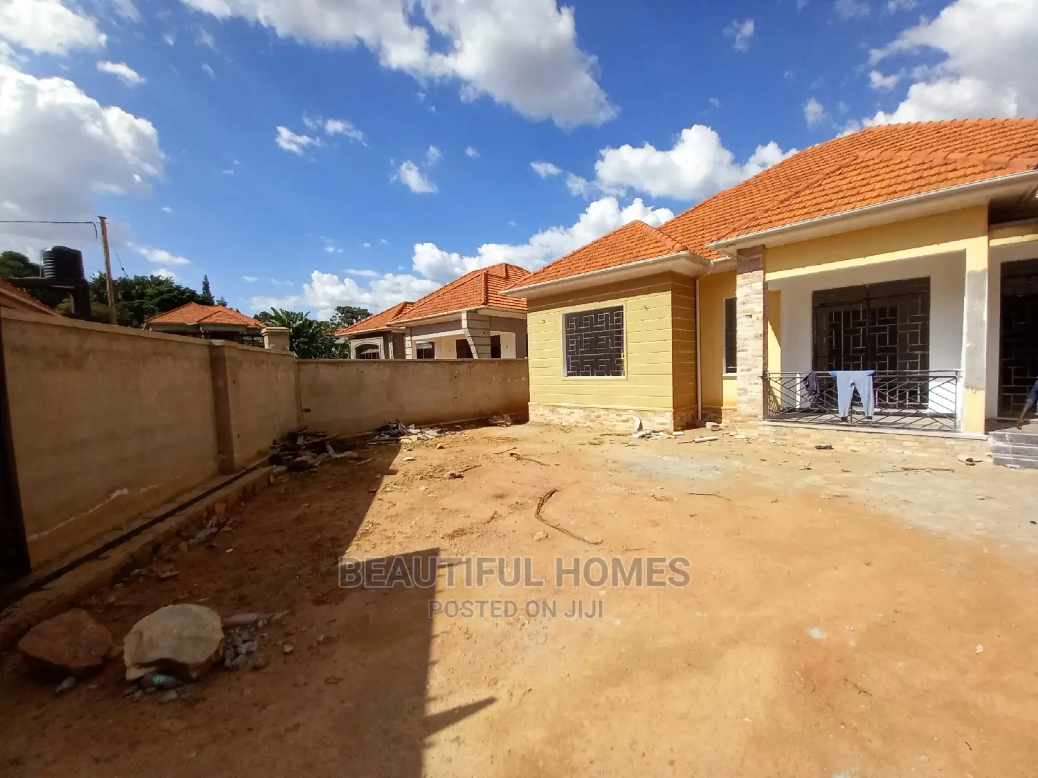 Furnished 4bdrm Bungalow in Kira Mamerito Road for Sale in Kira