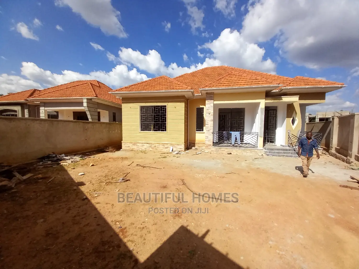 Furnished 4bdrm Bungalow in Kira Mamerito Road for Sale in Kira