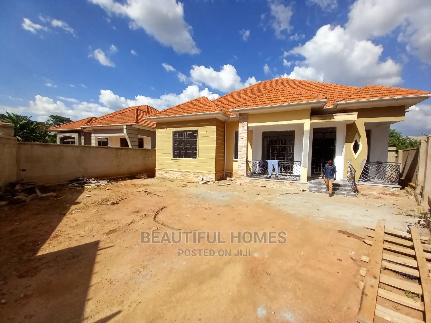 Furnished 4bdrm Bungalow in Kira Mamerito Road for Sale in Kira