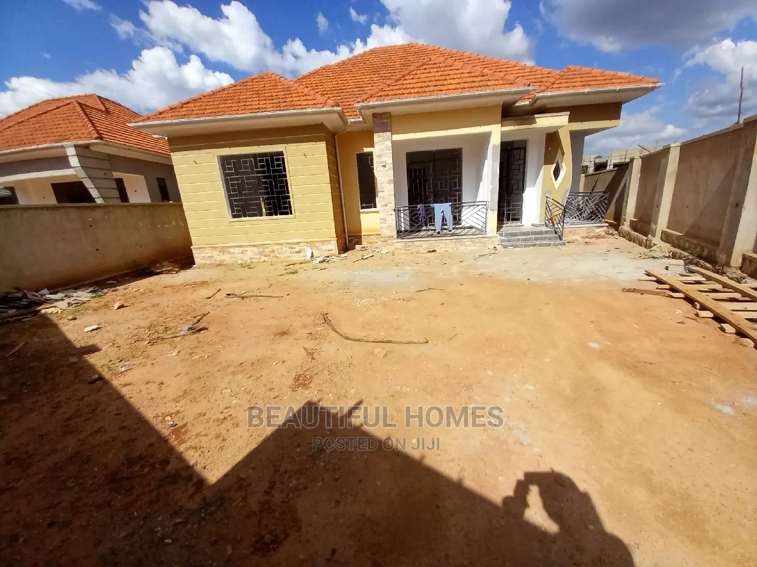 Furnished 4bdrm Bungalow in Kira Mamerito Road for Sale in Kira