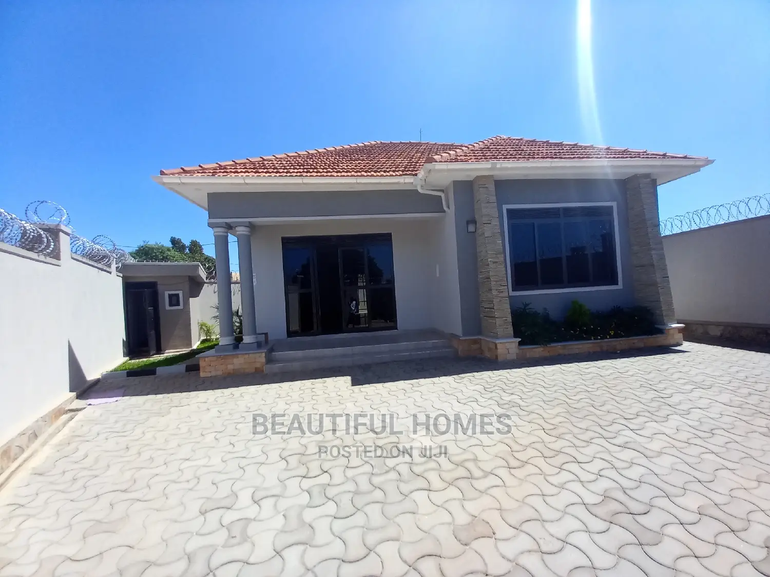Furnished 4bdrm House in Kyanja Posh View, Central Division for Sale in Central Division