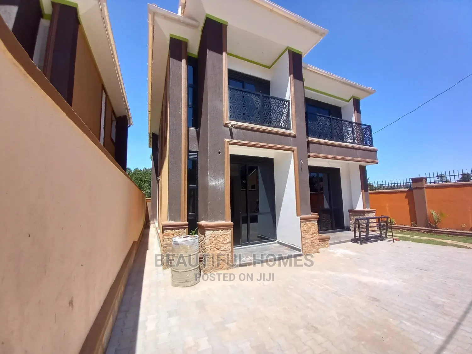 Furnished 4bdrm Mansion in Kisaasi Posh, Central Division for Sale in Central Division