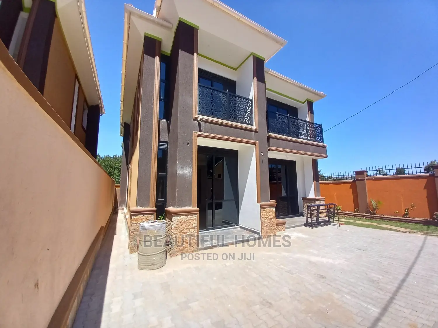 Furnished 4bdrm Mansion in Kisaasi Posh, Central Division for Sale in Central Division