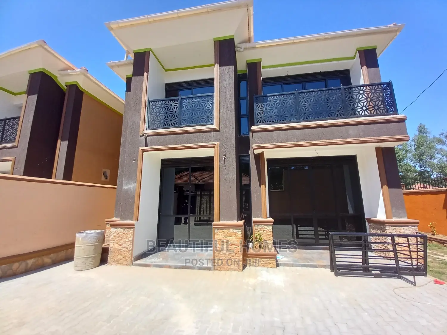 Furnished 4bdrm Maisonette in Kisaasi First Class, Central Division in Central Division